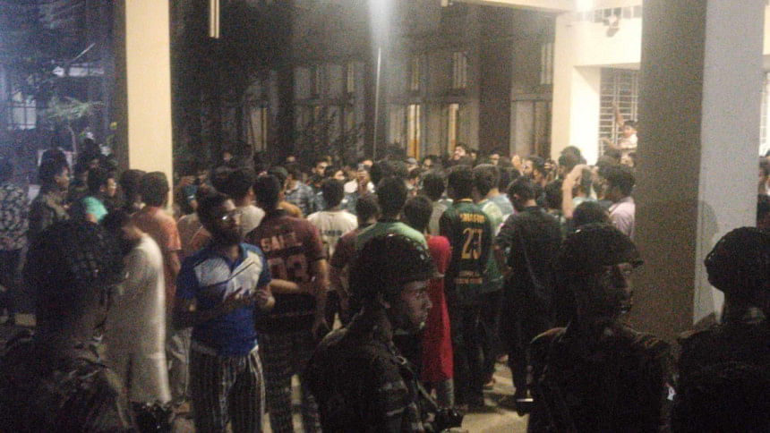 Cumilla hospital journalist attack Cumilla hospital journalist attack