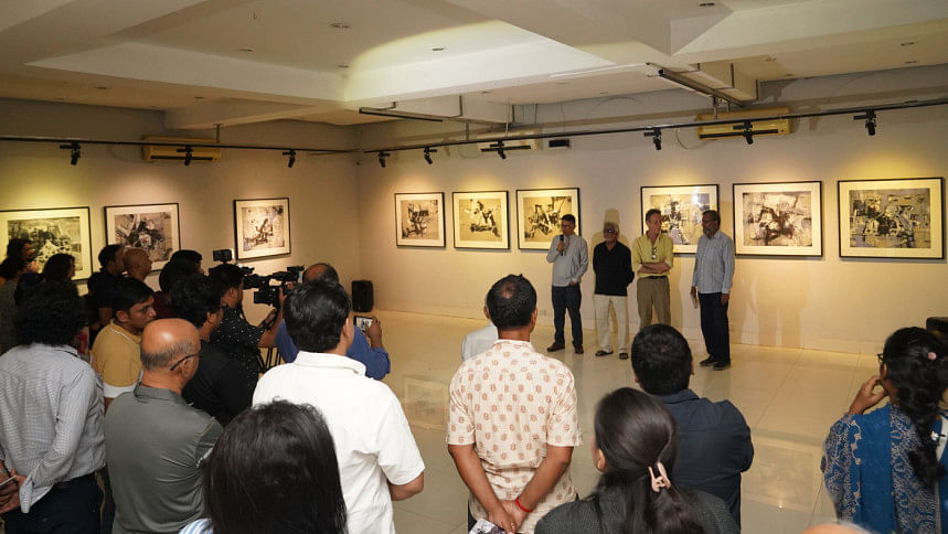 Kazi Salahuddin Ahmed’s solo exhibition ‘Debris’ opens at AFD Kazi Salahuddin Ahmed’s solo exhibition ‘Debris’ opens at AFD