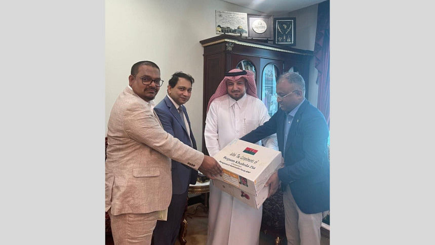 bnp gifts fruits to qatar emir bnp gifts fruits to qatar emir
