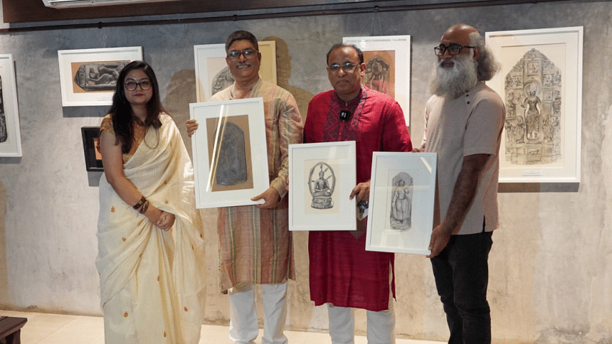 Solo exhibition ‘Mati, Murti O Manas’ featured at Albion Art Gallery Solo exhibition ‘Mati, Murti O Manas’ featured at Albion Art Gallery