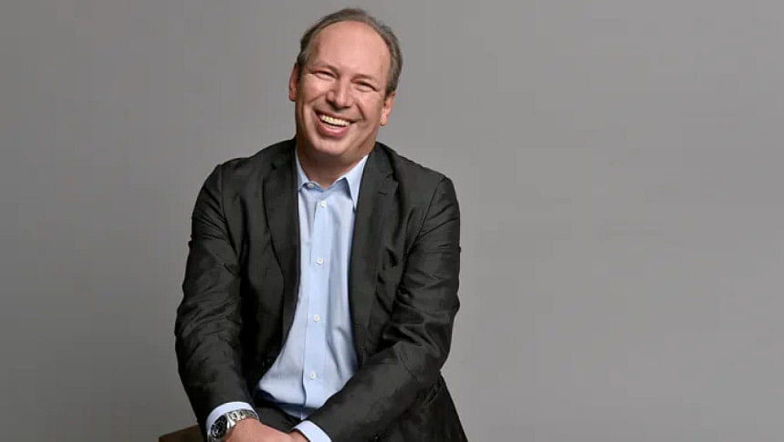 Hans Zimmer to score alongside Labrinth for ‘Euphoria’ Season 3 Hans Zimmer to score alongside Labrinth for ‘Euphoria’ Season 3