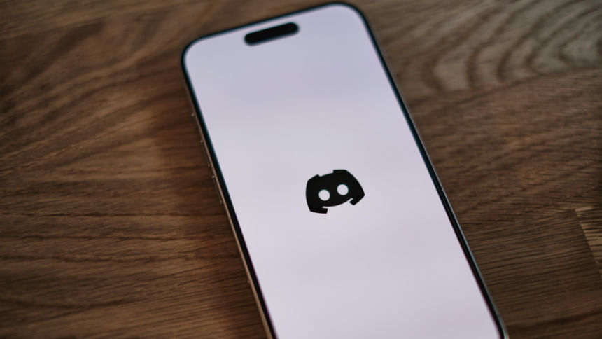 discord logo on phone discord logo on phone