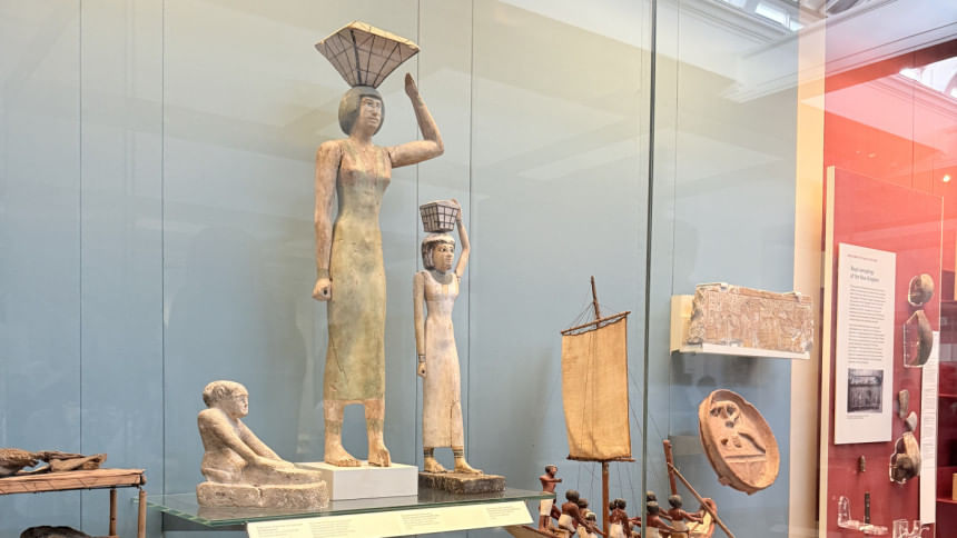 Gods, graves, and gallery lighting: A love letter to looted civilizations  Gods, graves, and gallery lighting: A love letter to looted civilizations