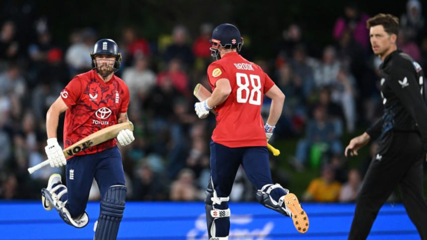 England thrash New Zealand after Brook-Salt fireworks