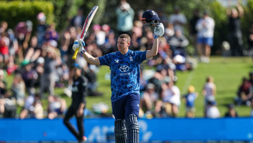 Brilliant Brook century lifts England to 223 in first NZ ODI