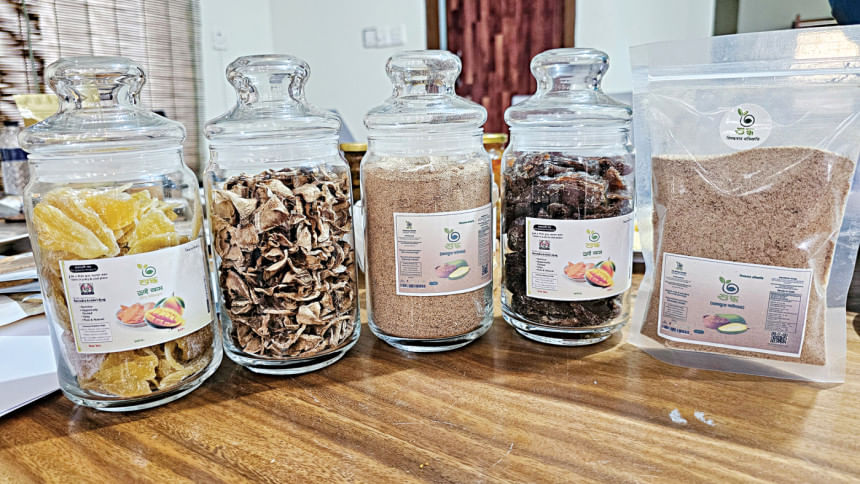 How to earn big by drying mangoes once destined to rot