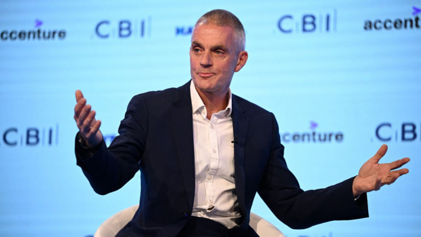 BBC chief resigns after row over Trump documentary