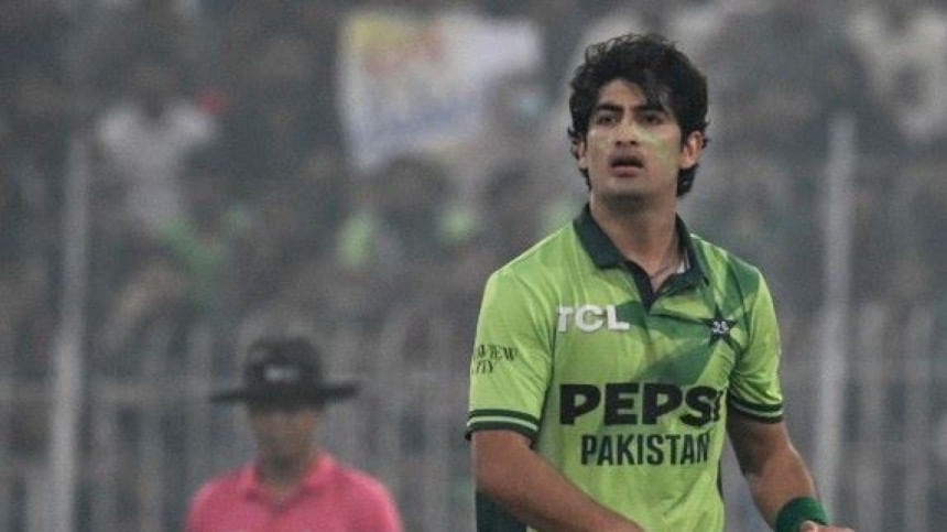 Gunmen attack Naseem Shah’s house