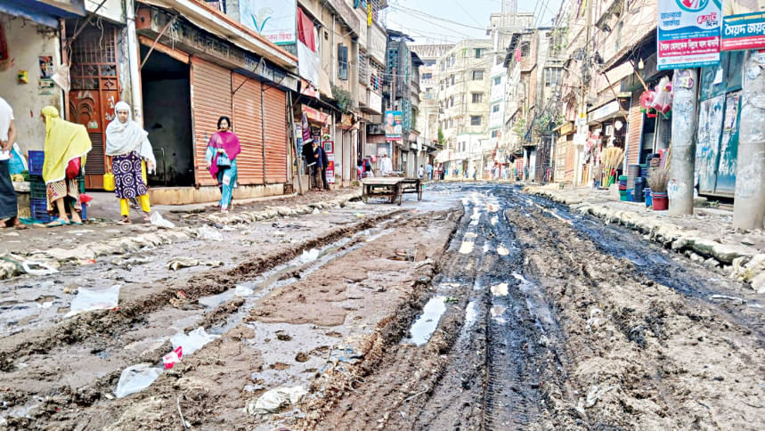 Pipe Road, a saga of daily struggle