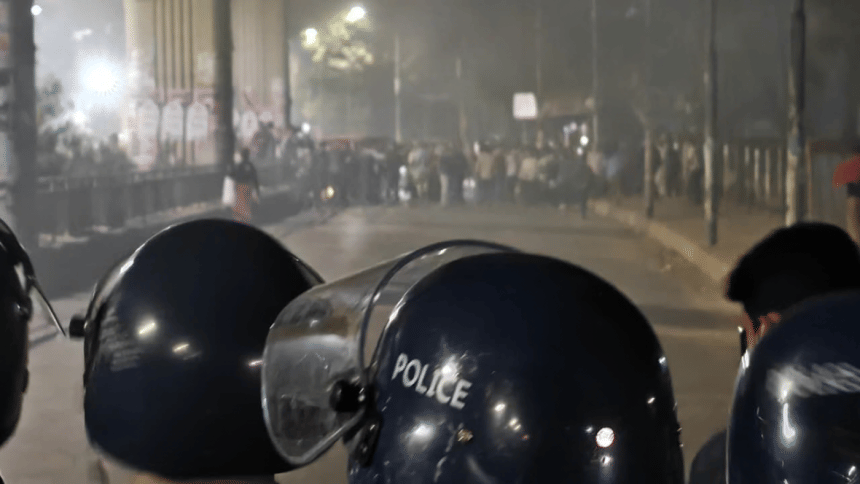 5 BCS candidates injured in Shahbagh clash with police