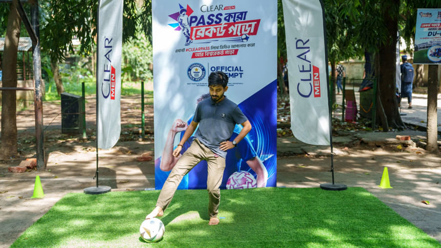 Bangladesh awaits Guinness World Record through Clear Men football campaign