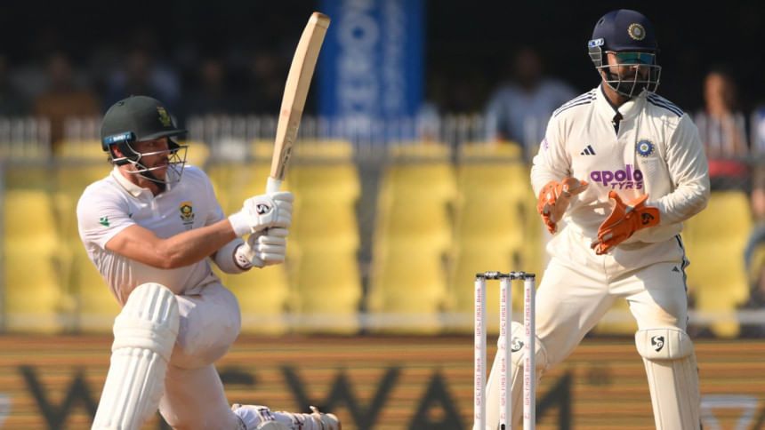 South Africa set India 549 to win second Test