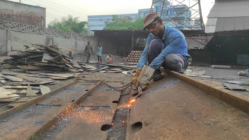 Safety Violations in Steel Mills Safety Violations in Steel Mills