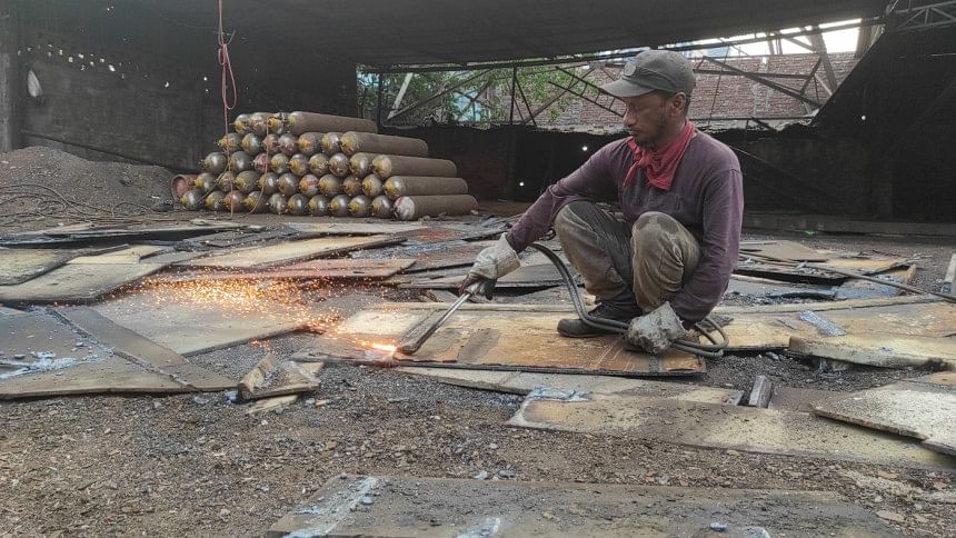 Steel Re-Rolling Mills Workers Safety Steel Re-Rolling Mills Workers Safety