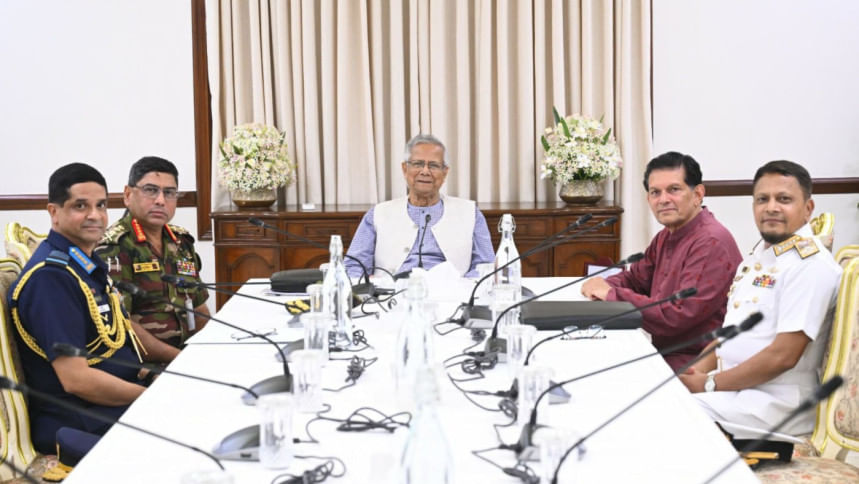 Yunus directs armed forces to ensure blanket security during election