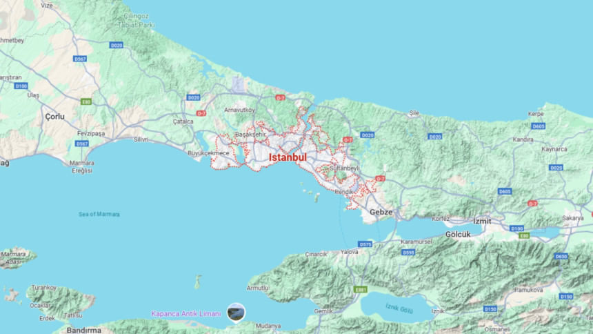 Istanbul hotel evacuated after tourists die of suspected poisoning