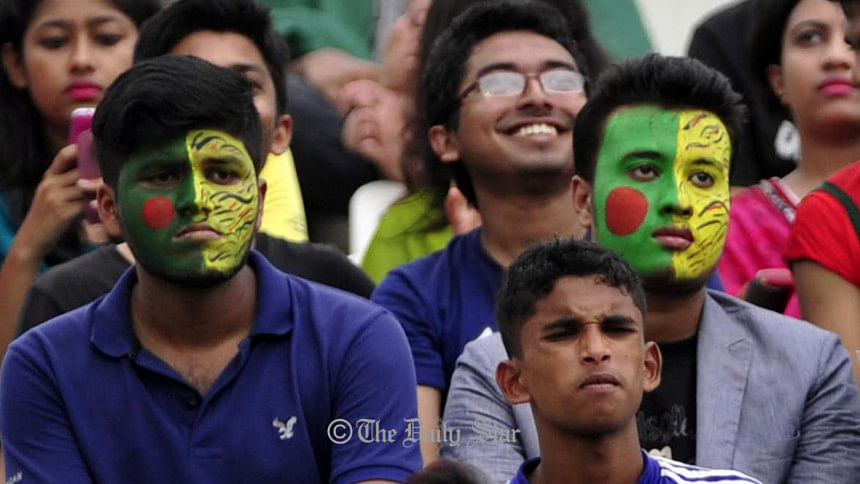 Bangladesh fans