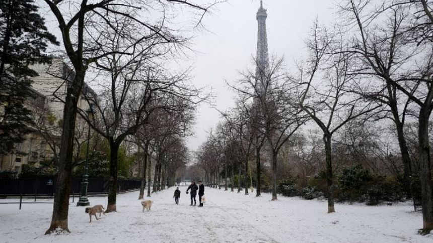 Paris Paris