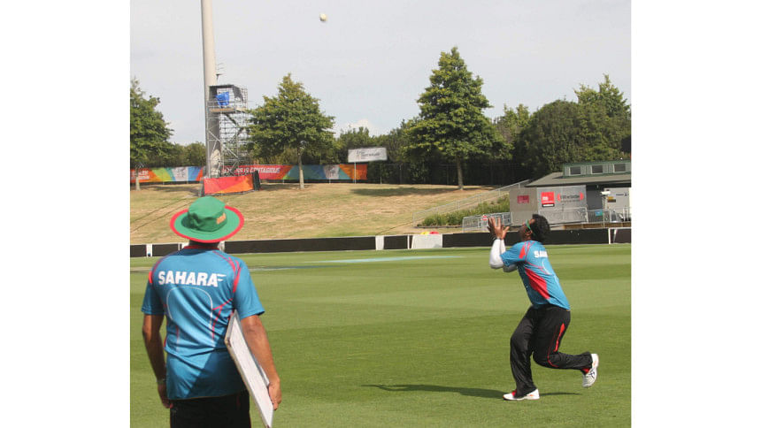 Tamim Iqbal ( Tamim Iqbal (