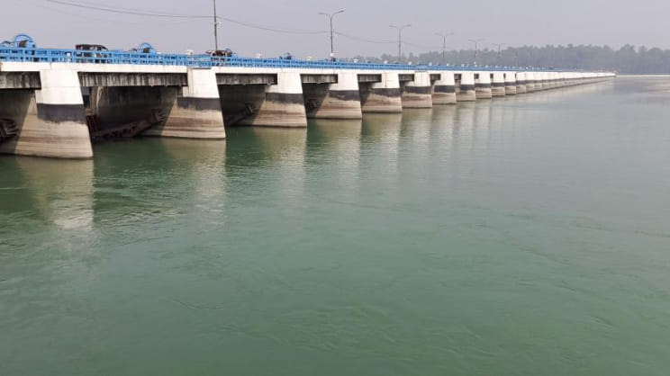 Teesta Barrage's outcome warns us about proposed Padma Barrage