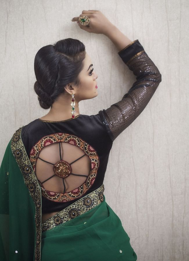 Elevate your sari game: Your guide to the trendiest sari blouses in town Elevate your sari game: Your guide to the trendiest sari blouses in town
