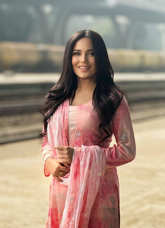 Judge me by my work, not my colour: Samira Khan Mahi Judge me by my work, not my colour: Samira Khan Mahi