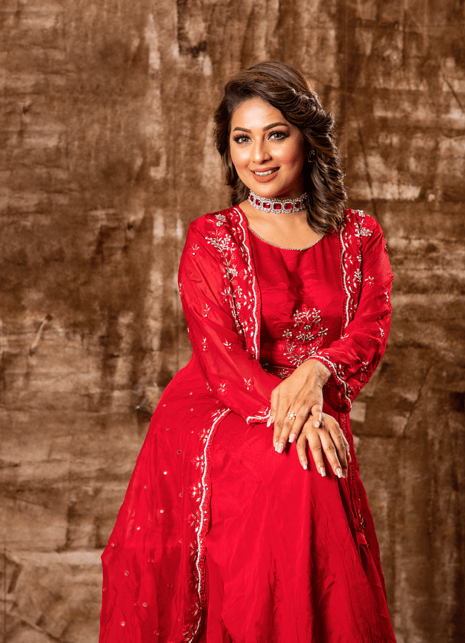 Bangladeshi celebs living abroad: Where are they now? Bangladeshi celebs living abroad: Where are they now?