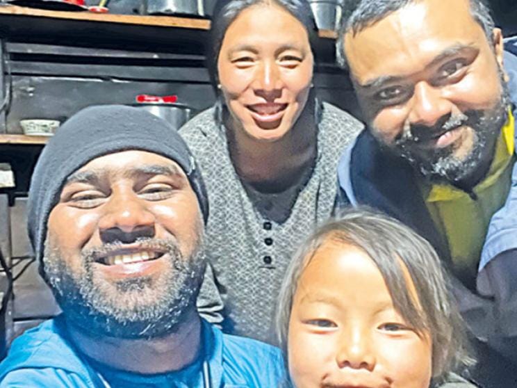 trekking routes in the Indian and Nepal Himalayas