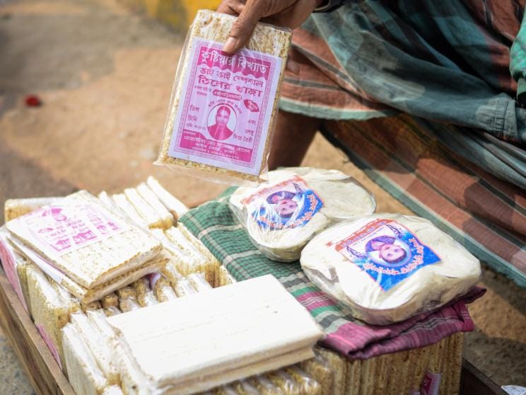 Meet Mohammad Ali: Bringing Kushtia’s shon papri and tiler khaja to Dhaka’s streets