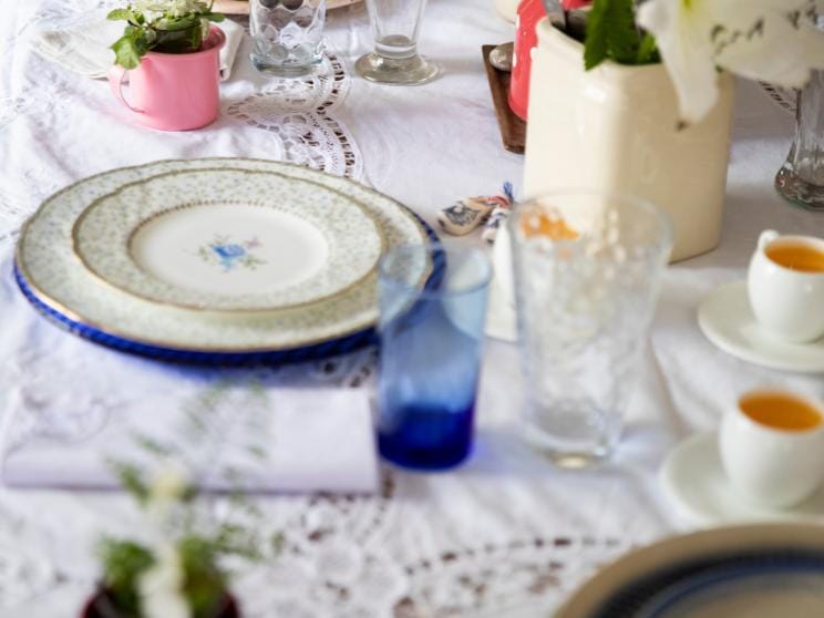 Table setup 101: Tips and tricks for hosting memorable dinner parties