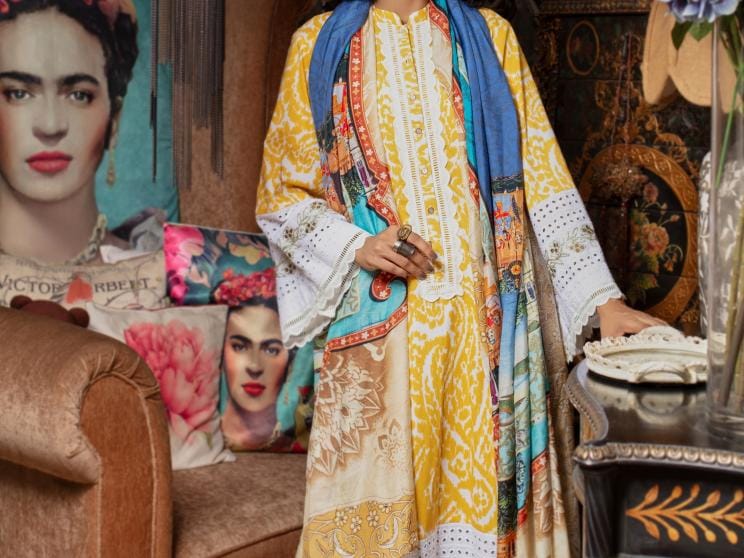 Sunshine and showers: How to stay stylish without melting or drowning 