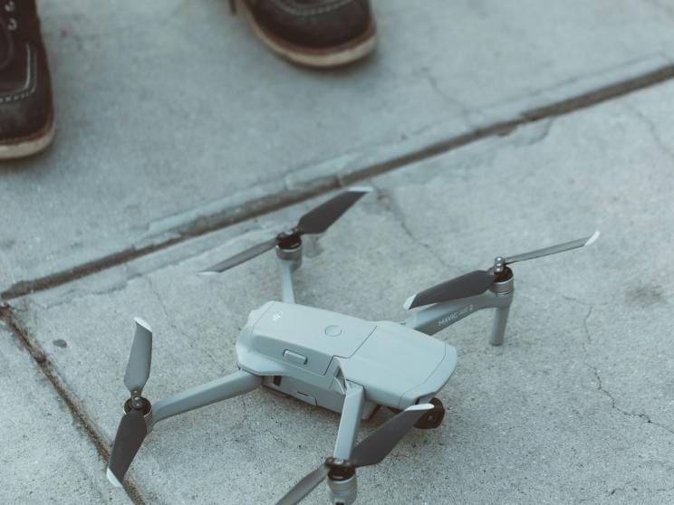 Can you hear the buzz? It’s the sound of new drone laws grounding content creators              nathan-dumlao-y0o5yqlreki-unsplash.jpg