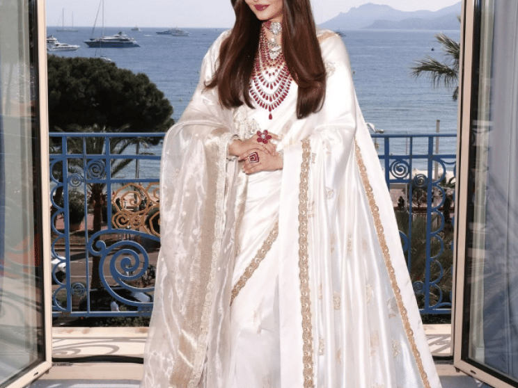 Aishwarya Rai Bachchan.png