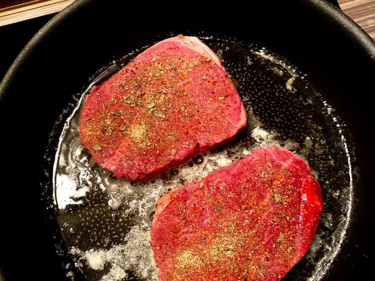 Turn qurbani cuts into gourmet steaks this Eid           milan-gaziev-fekw2gma5j4-unsplash.jpg