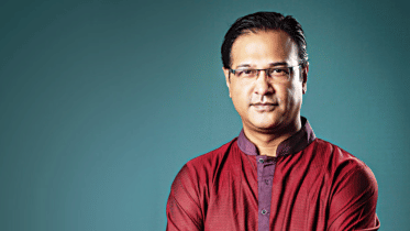 Asif Akbar lends voice to film songs penned and composed by Kabir Suman