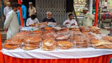 Old Dhaka traditional food in Shab-e-Barat