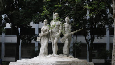 Aparajeyo Bangla.jpg