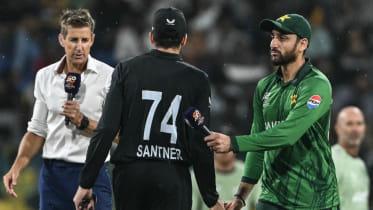 Pak-NZ .jpg