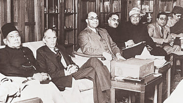 debate-over-Pakistan-1.jpg