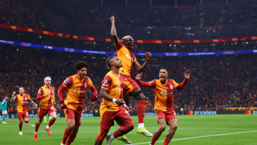 2026-03-10T195659Z_564237617_UP1EM3A1DYGQQ_RTRMADP_3_SOCCER-CHAMPIONS-GS-LIV.JPG