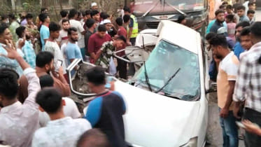 bus car accident on Dhaka Chattogram highway