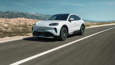 Cayenne Coupe