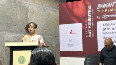 ‘Burnt Expressions’ opens doors to fantasy at Safiuddin Shilpalay