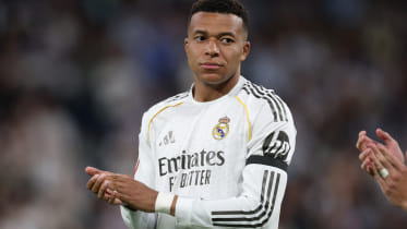 2026-04-21T194209Z_2041571565_UP1EM4L1IQ80H_RTRMADP_3_SOCCER-SPAIN-RMA-ALA.JPG