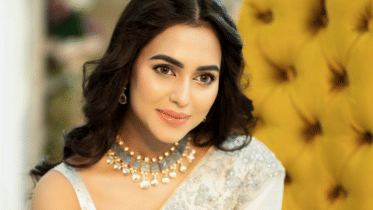 Nusraat Faria turns up Eid festivities with ‘Loke Boley’