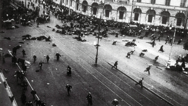 19170704_Riot_on_Nevsky_prosp_Petrograd.png
