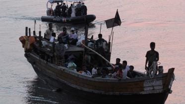 Rohingya refugees found at sea