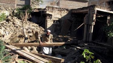 afghan-quake-2.jpg