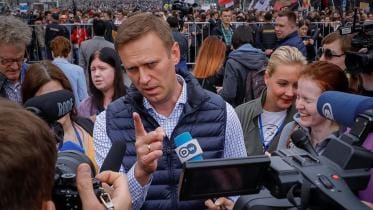 Alexei-Navalny-wb.jpg