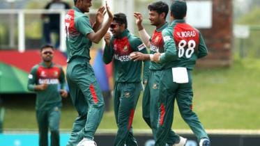 Bangladesh U-19 vs New Zealand.jpg
